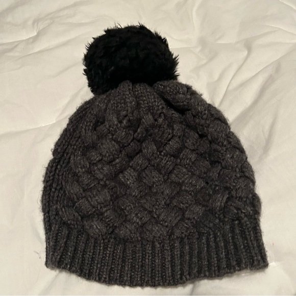 Lot of 3 Winter Hats, all types - Picture 3 of 9